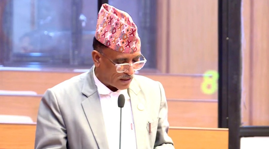दुई दिन सार्वजनिक बिदाको निर्णय तत्काल फिर्ता लिन सांसदको माग